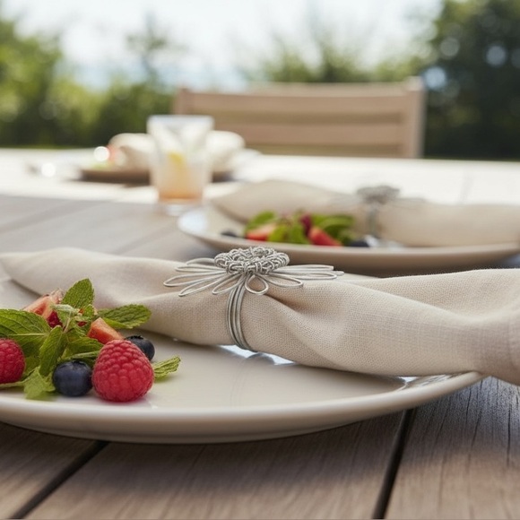 Silver Flower Napkin Rings - Picture 1 of 2